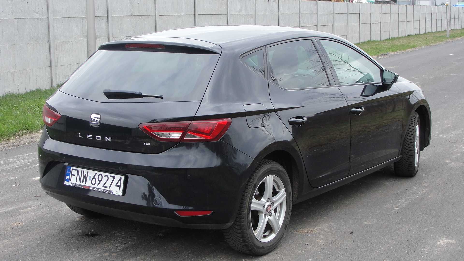 Seat Leon benzyna