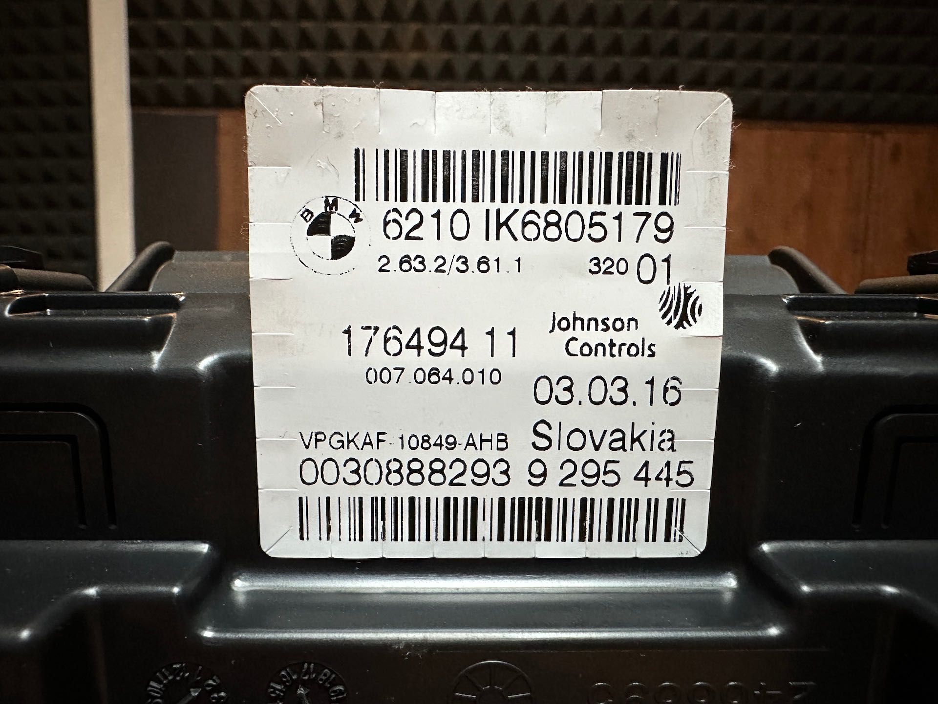 BMW 2 Active Tourer F45 - zegary LCD czytnik radio - komplet (benzyna)