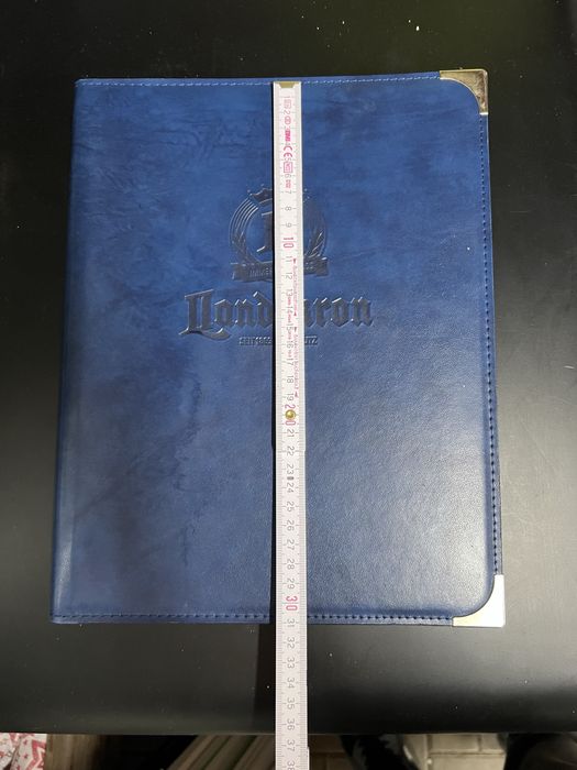 Sprzedam skurzane karty do Menu