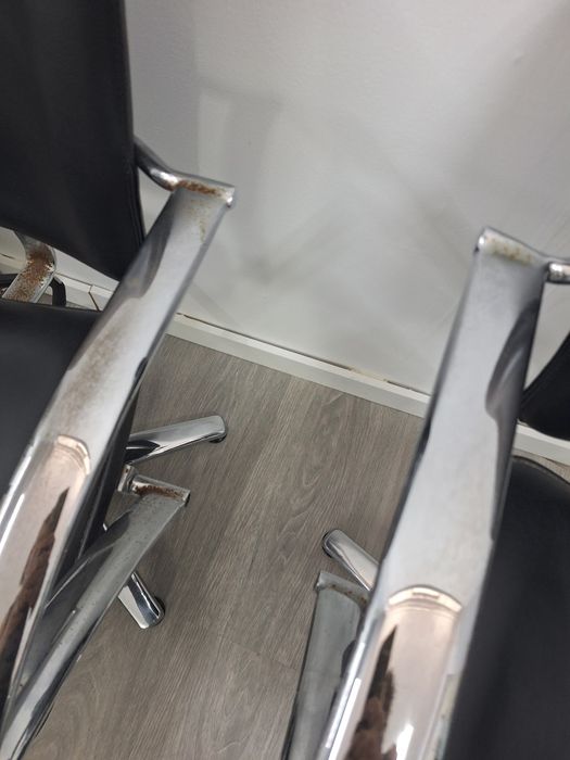 Vendo 3 cadeiras de Cabeleireiro