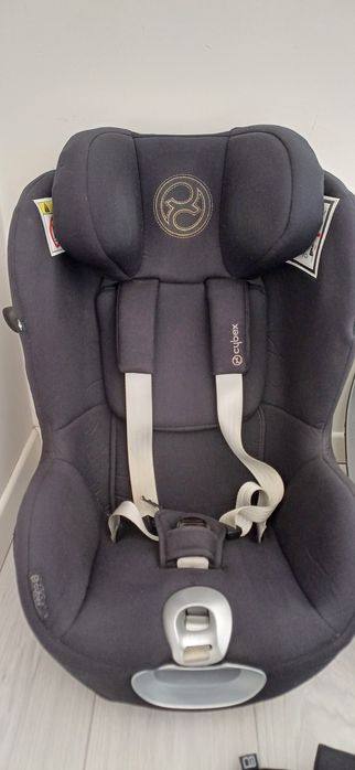Fotelik cybex sirona Z z bazą