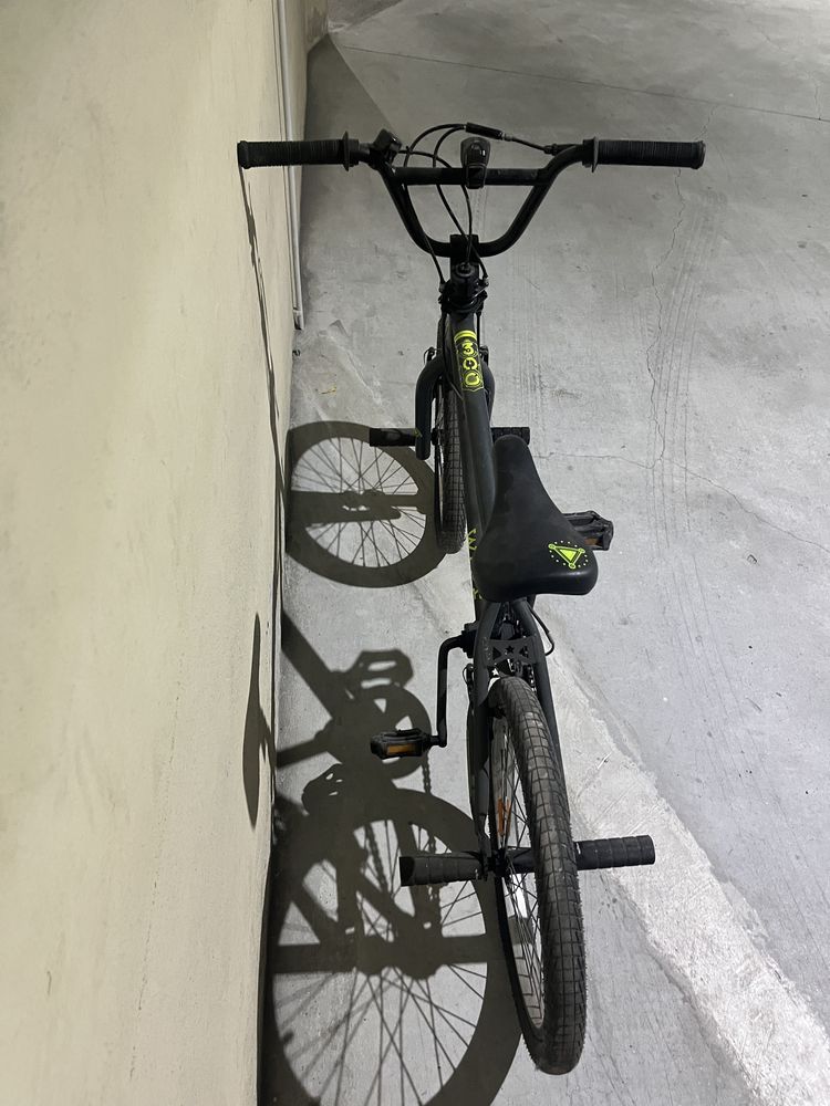 Bicicleta BMX - como nova