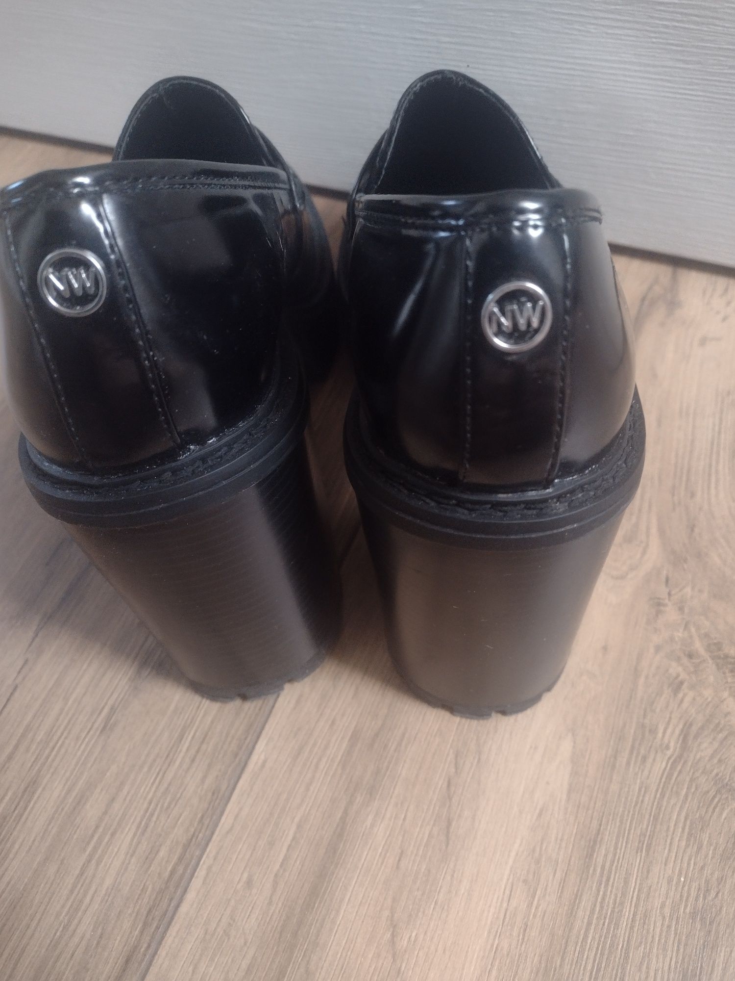 Loafersy Nine West