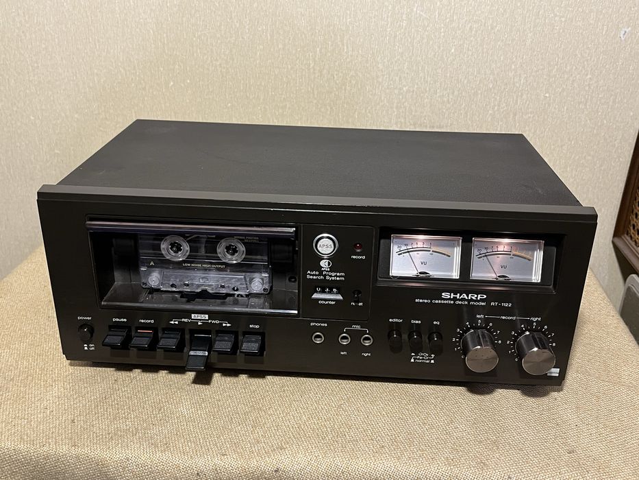 Японская красивая HI-FI дека SHARP RT-1122