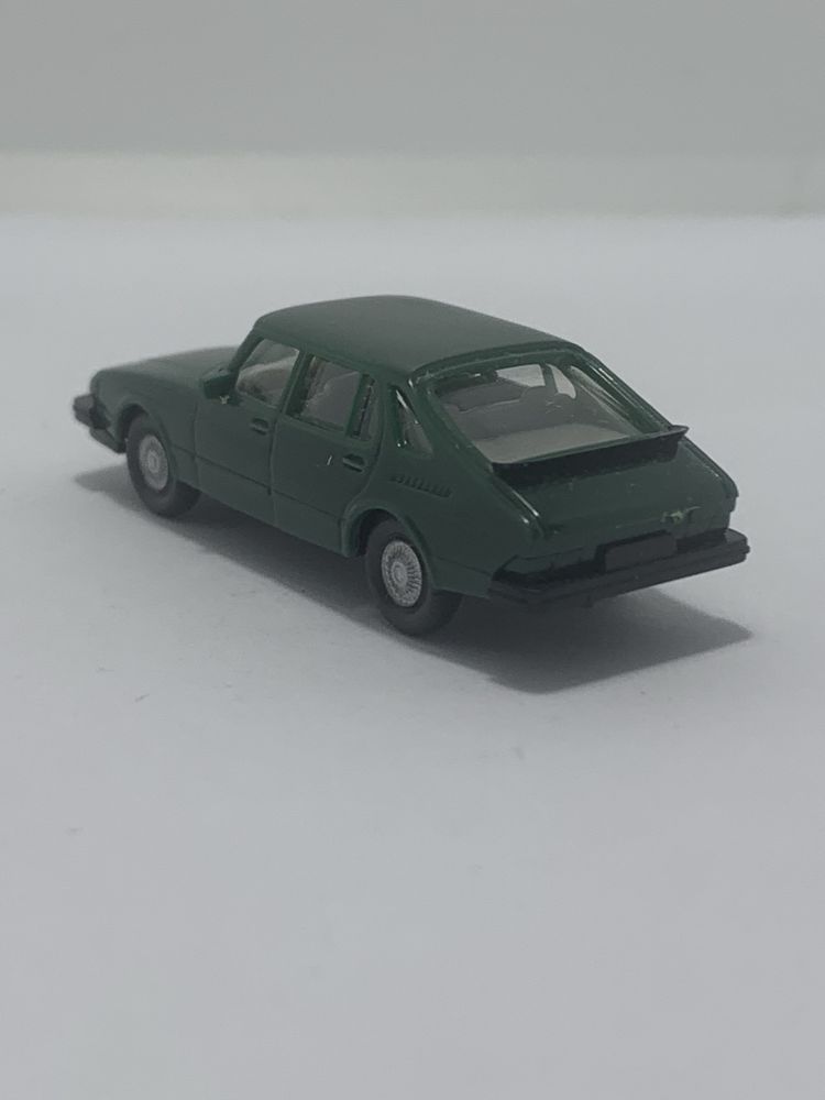 Saab 900 Turbo da Wiking escala 1/87