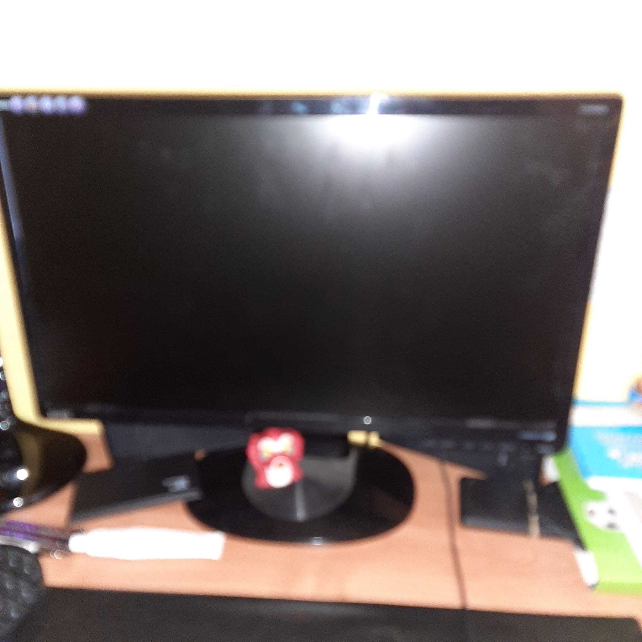 LG monitor 22 cale