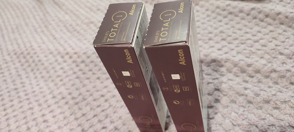 Лінзи Dailies Total -1,75/-1,25