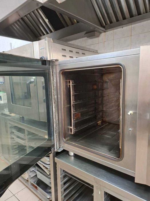 Пароконвектомат Smeg ALFA 241XM Італія конвекционная печь с паром