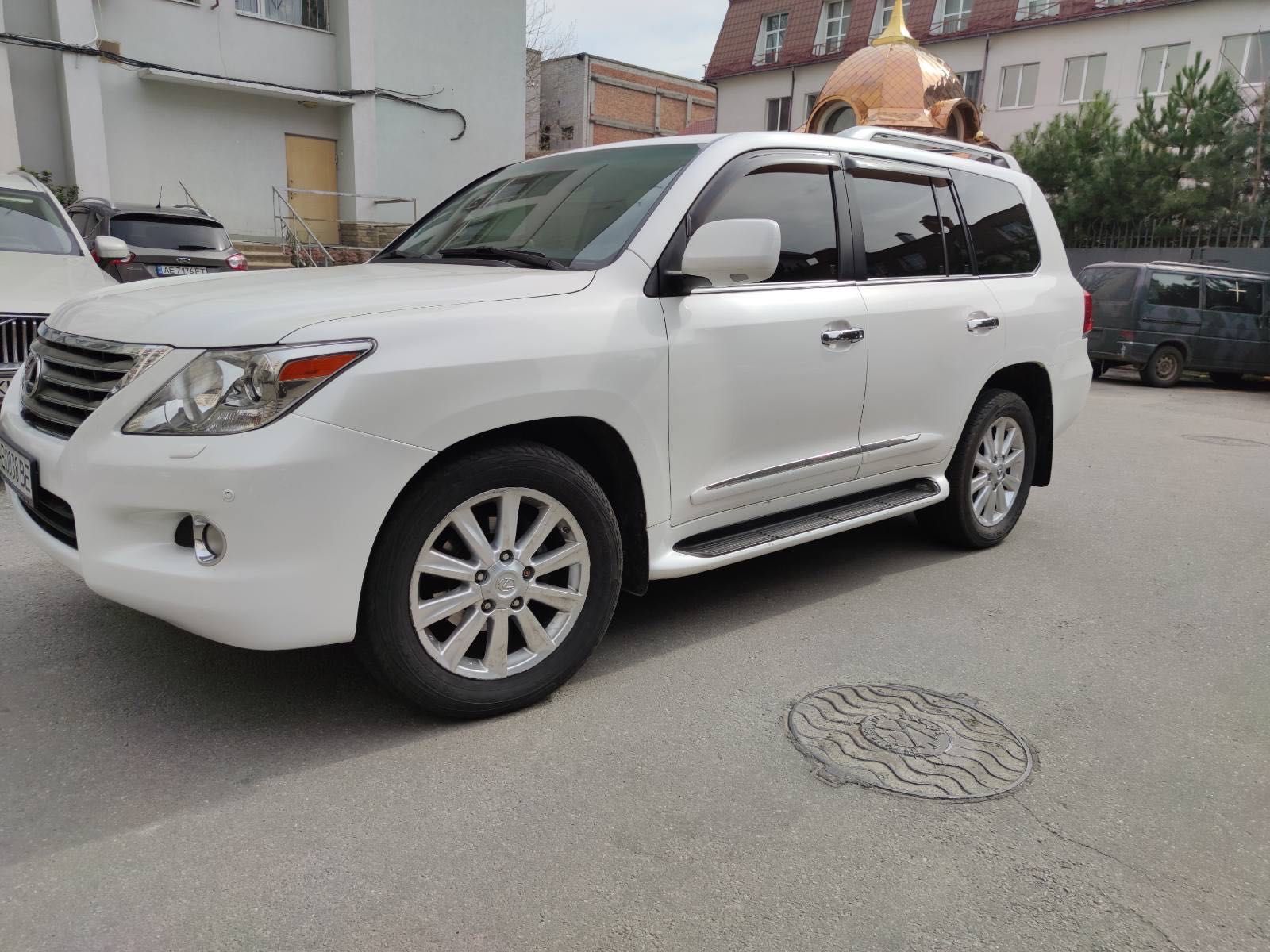 Продам автомобиль Лексус LX 570