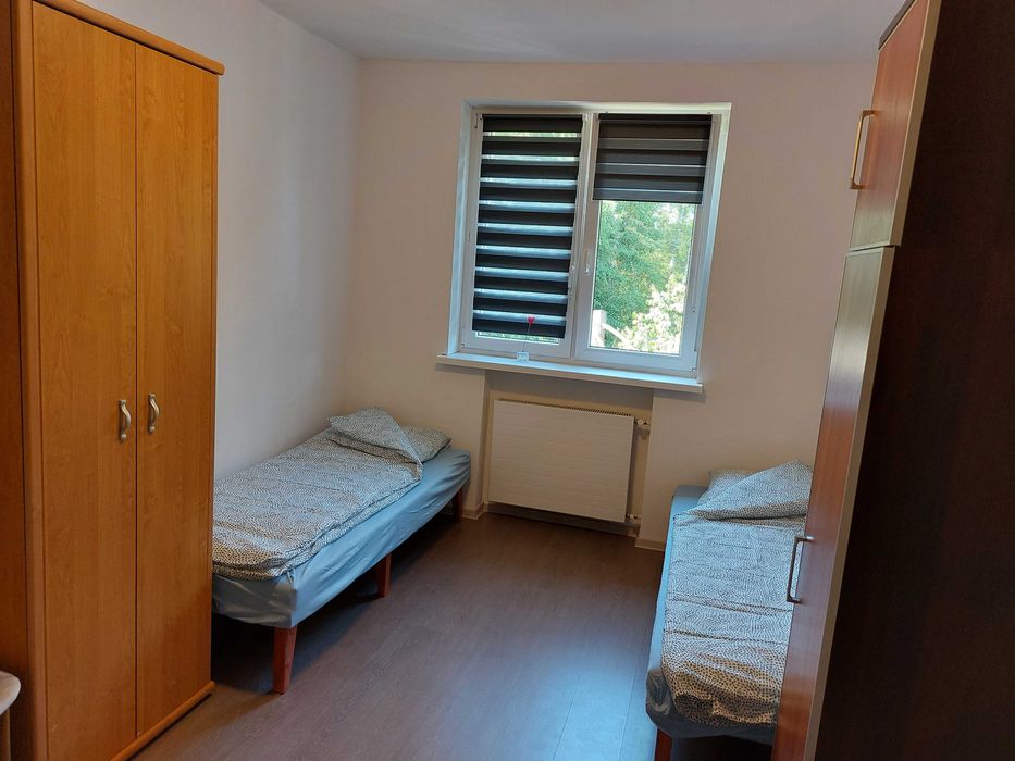 Pokoje, kwatery pracownicze , Noclegi , hostel  .Dom . Mieszkania .