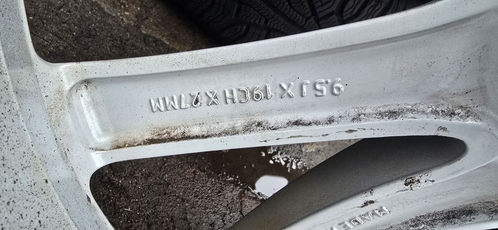 Felgi aluminiowe 19 5x108 et 27 9,5 i et49 8,5 Jaguar