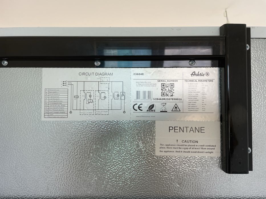 Witryna chłodnicza lodowka hendi arktic