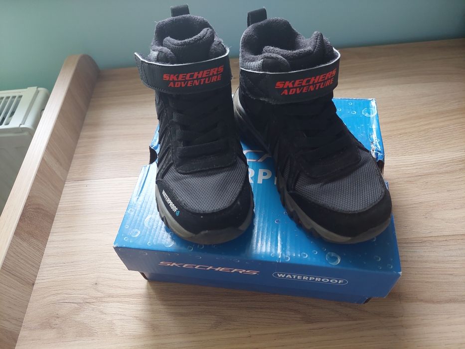 Buty dziecięce Skechers rozmiar 28