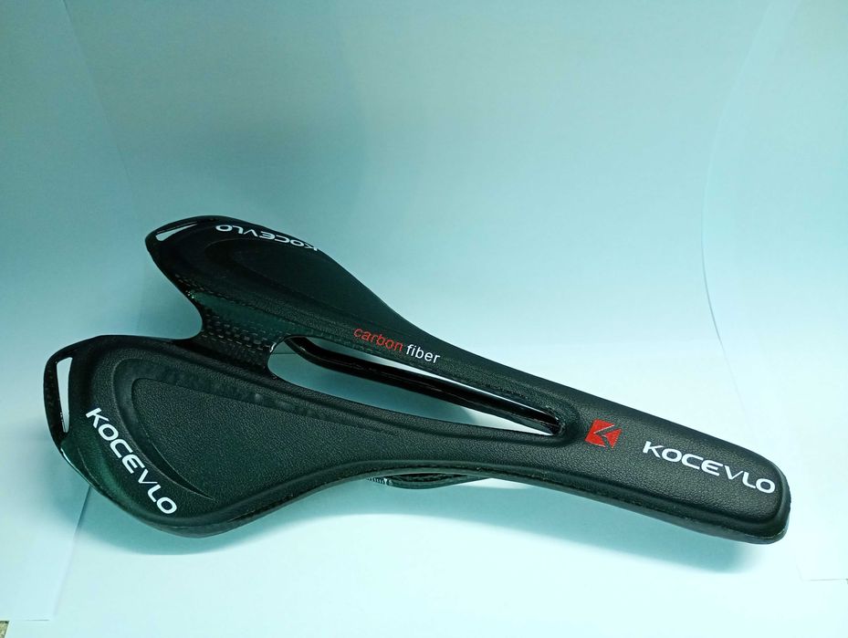 Selim bicicleta em carbono