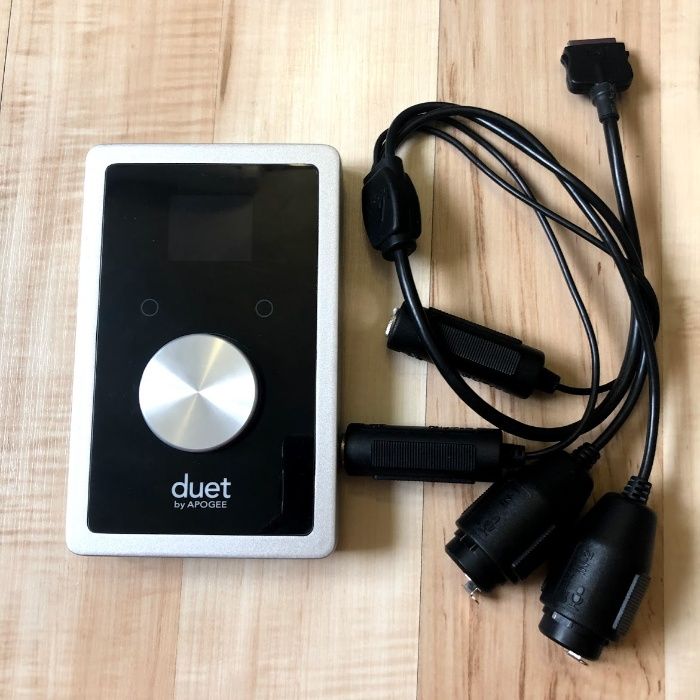 Компактный аудиоинтерфейс Apogee Duet, Focusrite Forte, Motu Microbook