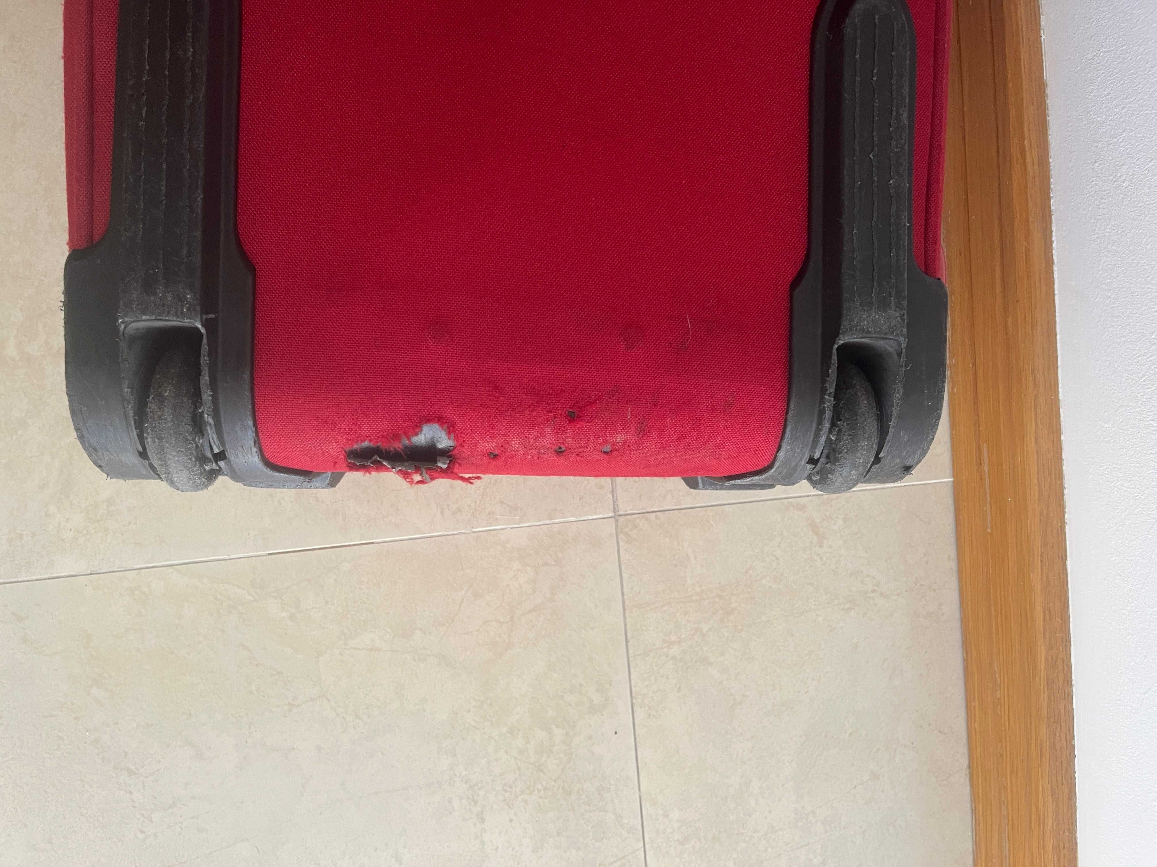 Mala Viagem Vermelha - Troley - Samsonite