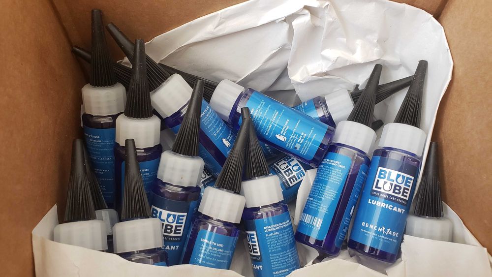 Топове мастило Benchmade Blue Lube. BLUELUBE™ USA. Оригінал із СШA.