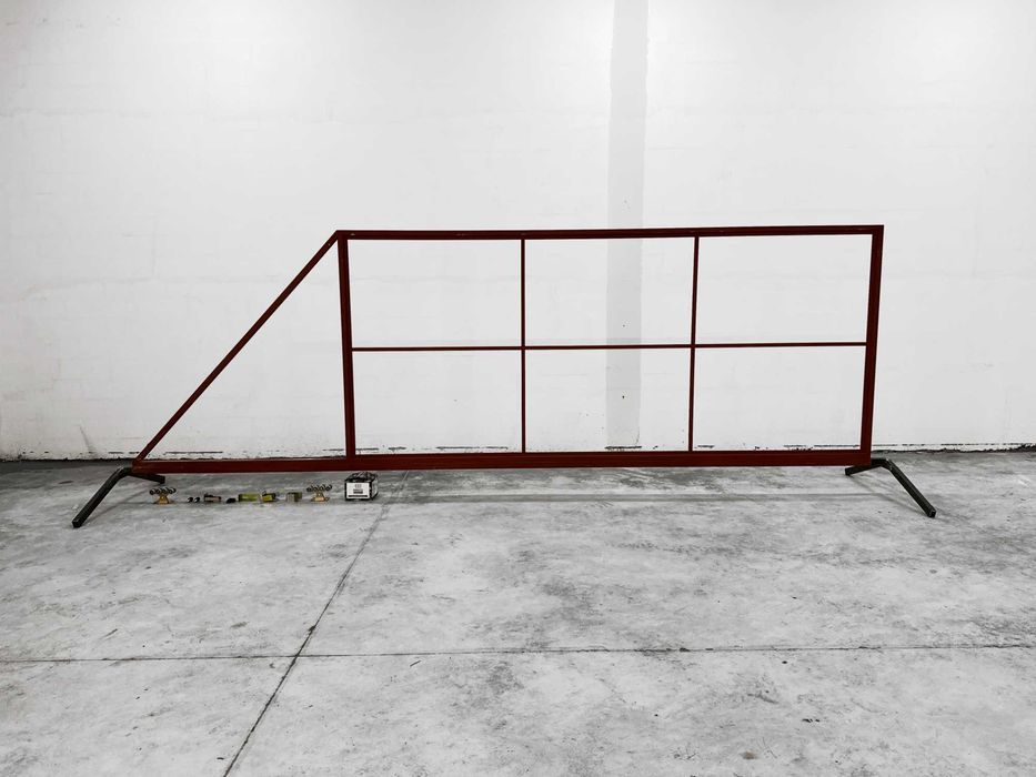 Відкатні ворота під профнастил