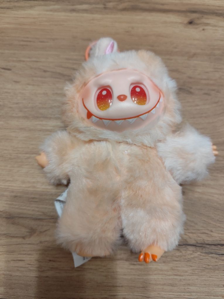 Sprzedam prawdziwe Labubu
