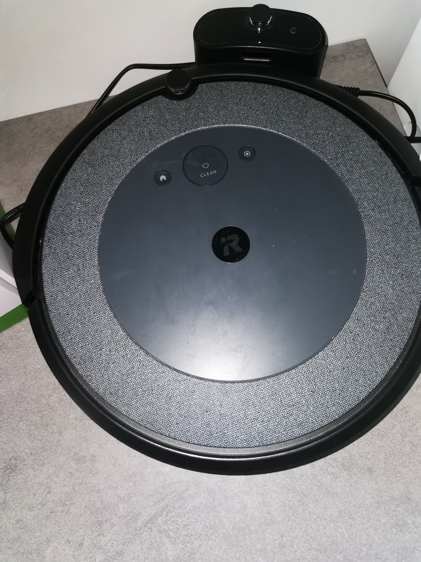 Robot odkurzajacy iRobot i3 roomba