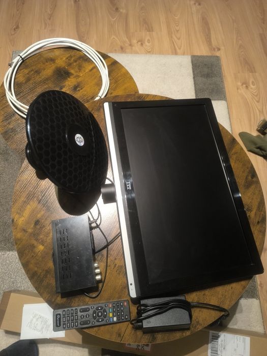 Telewizor ITT 22 cale 12V/220 dekoder antena DVB-T2