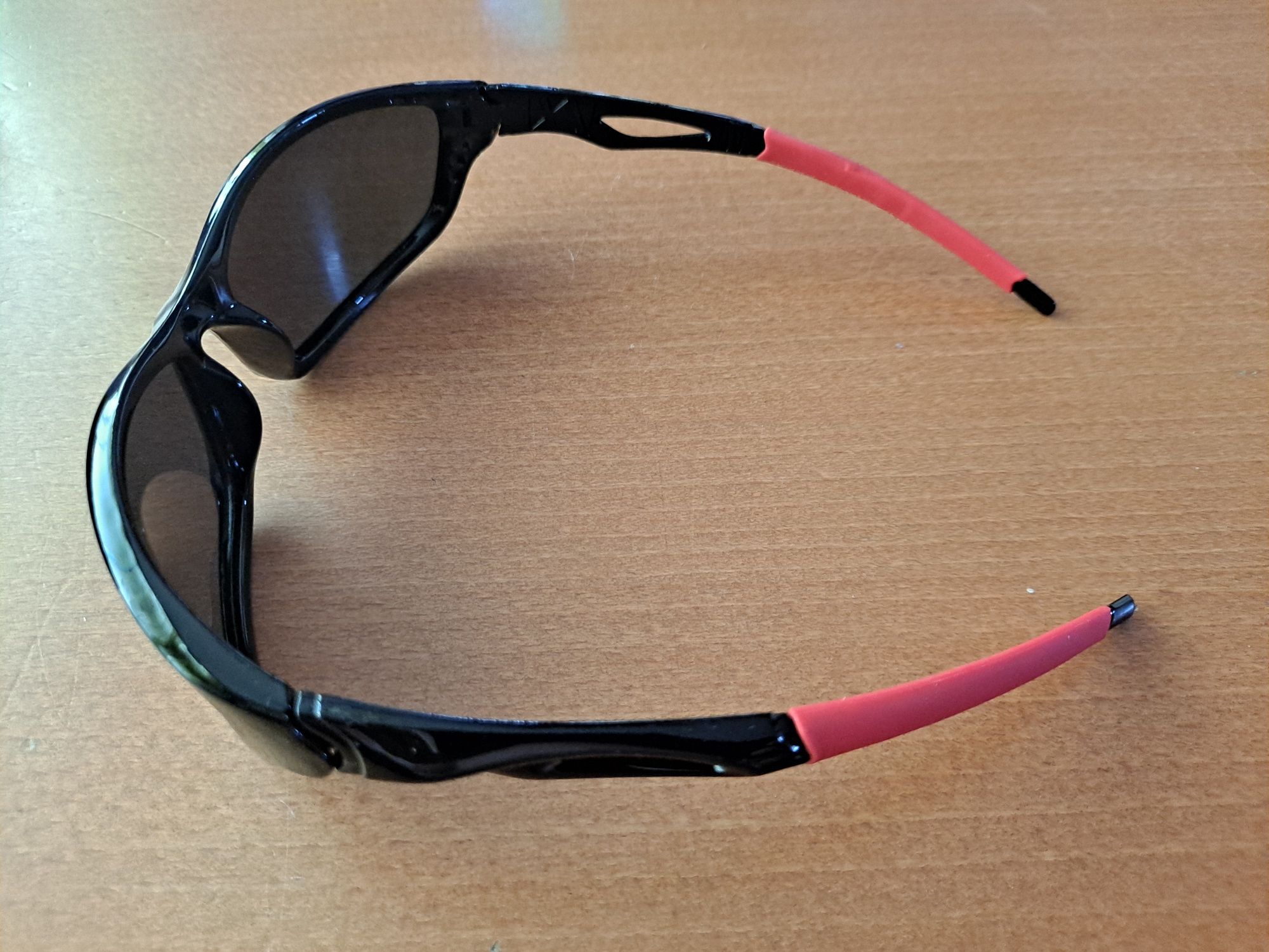Okulary sportowe z polaryzacją I filtrem UV400 promocja!