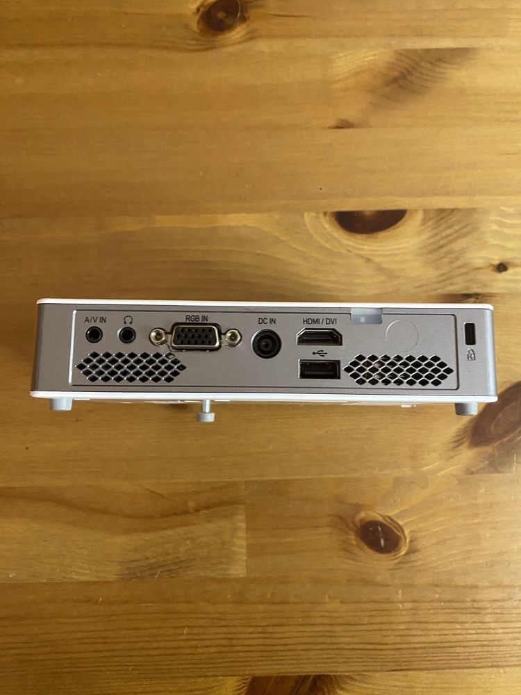 Projetor portatil LG PB60G