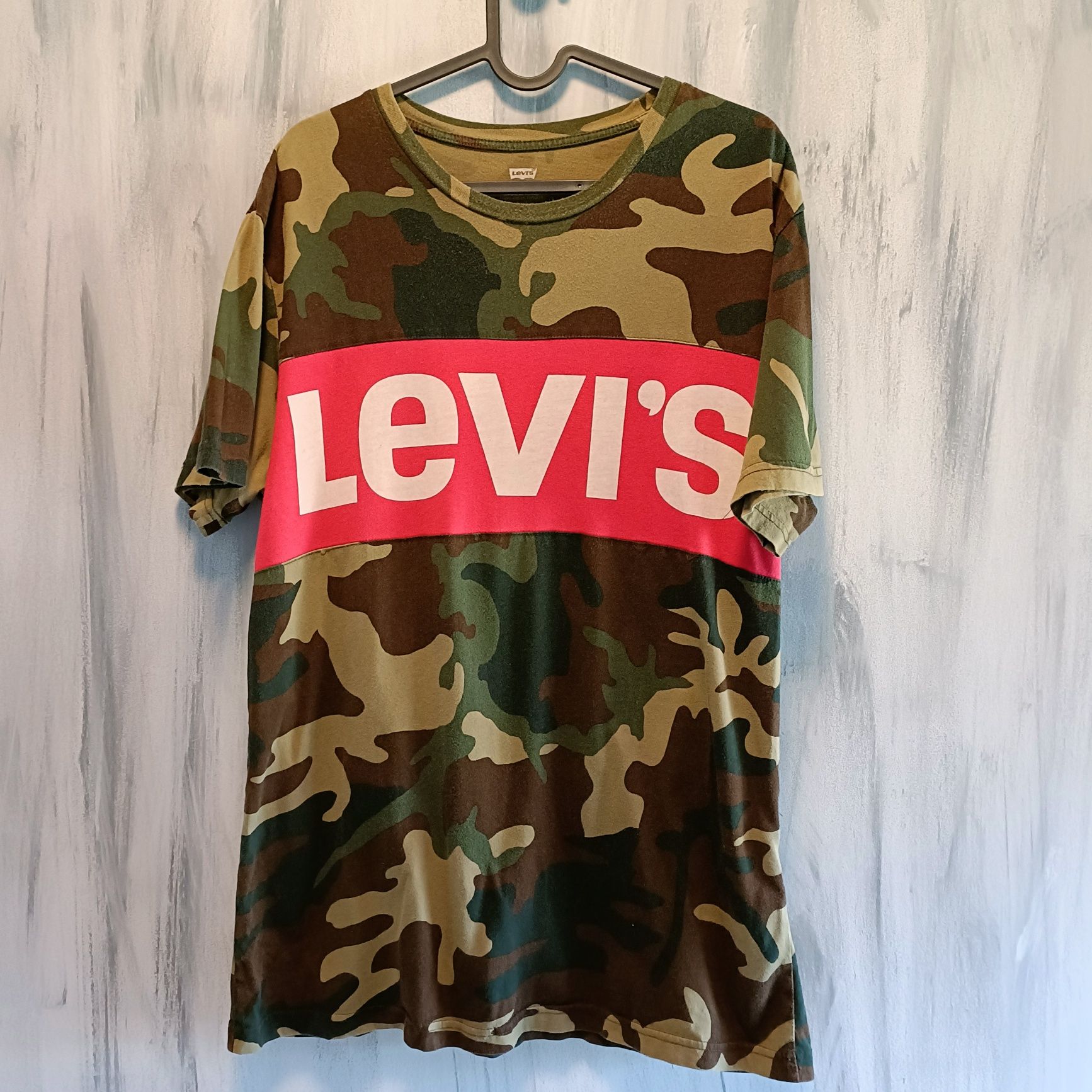 T-shirt męski  militarny moro Levi's L