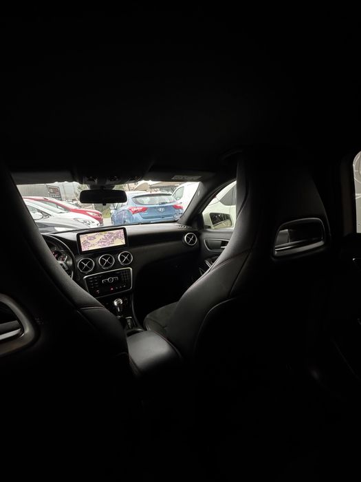 Mercedes-Benz A180 CDI AMG - Poucos KM - Desde 268€/Mês