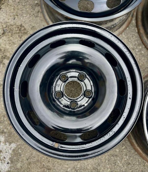 Диски 5/100 r15 металеві