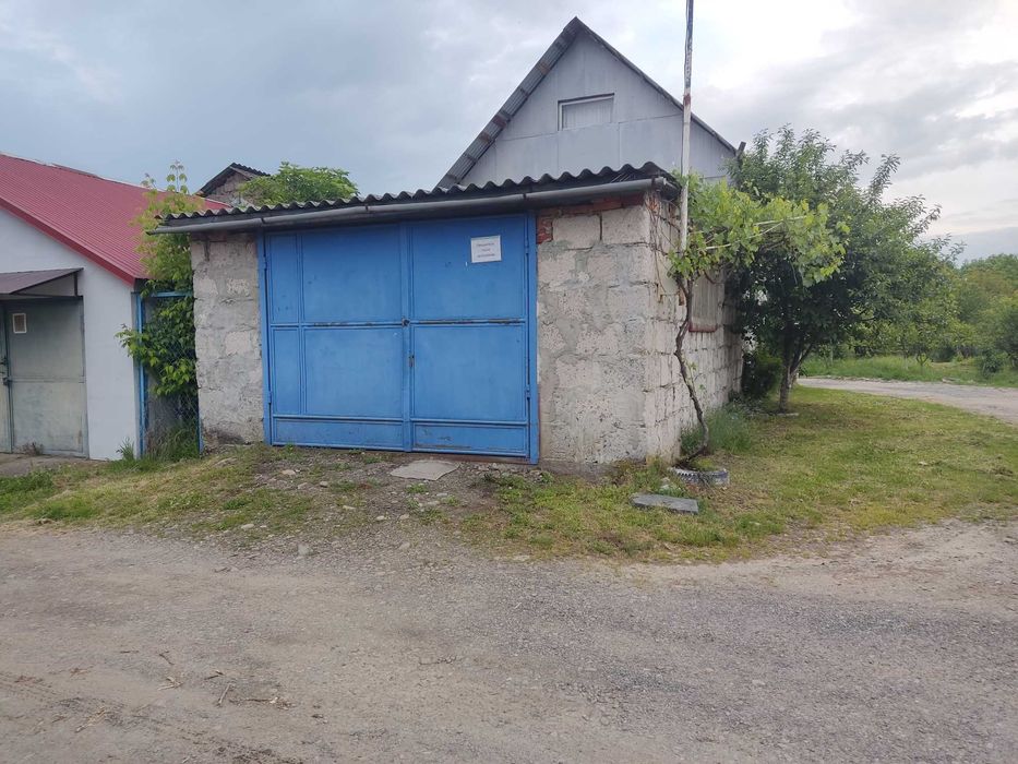 Продається гараж Хуст