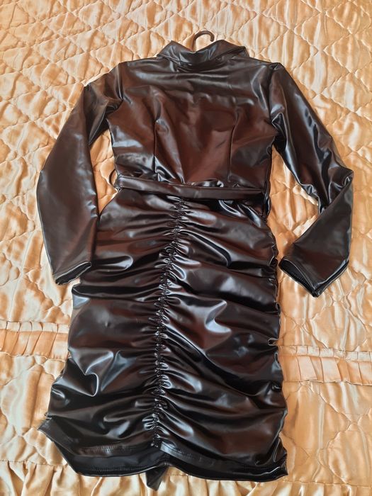 Mega świetna sukienka eko skórka roz.XS/S.