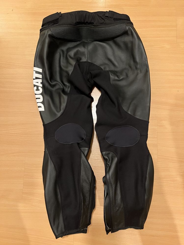 Calças Ducati Sport C3 - Leather trousers (novas)