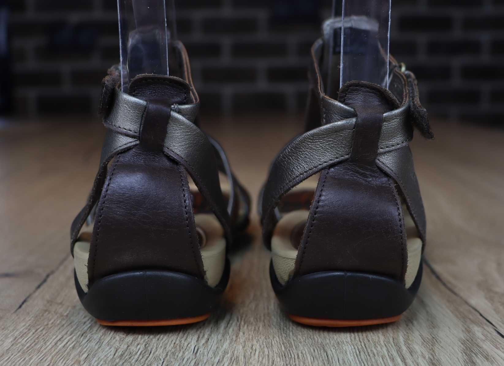Ecco skórzane damskie sandały 38 ( 25,3 cm)