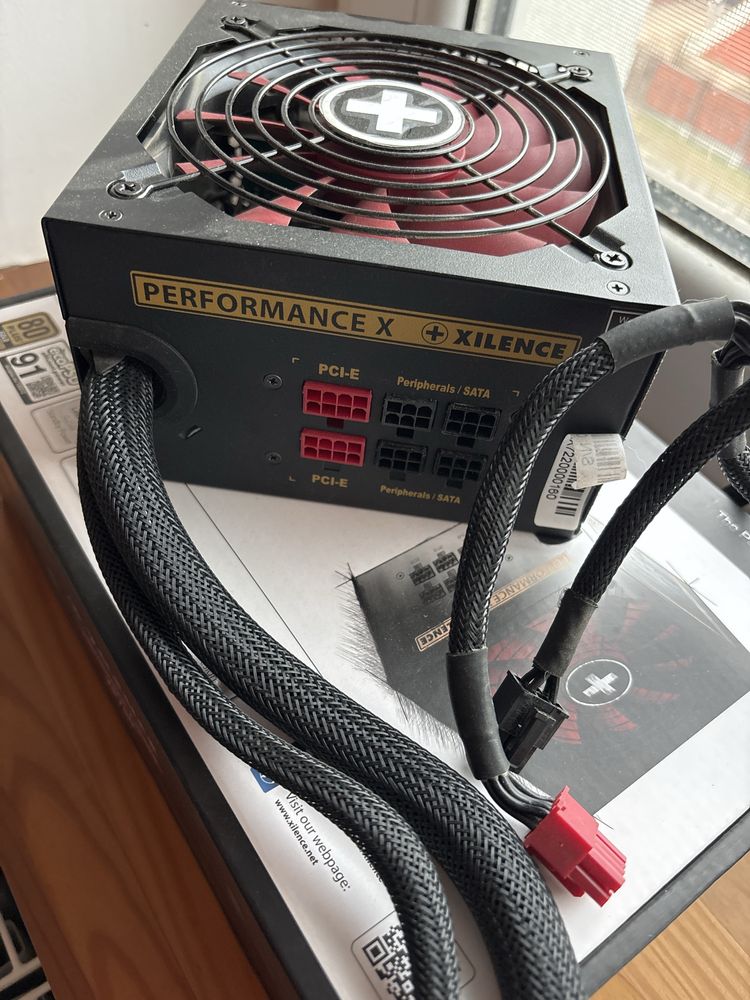 Блок живлення xilence 750W
