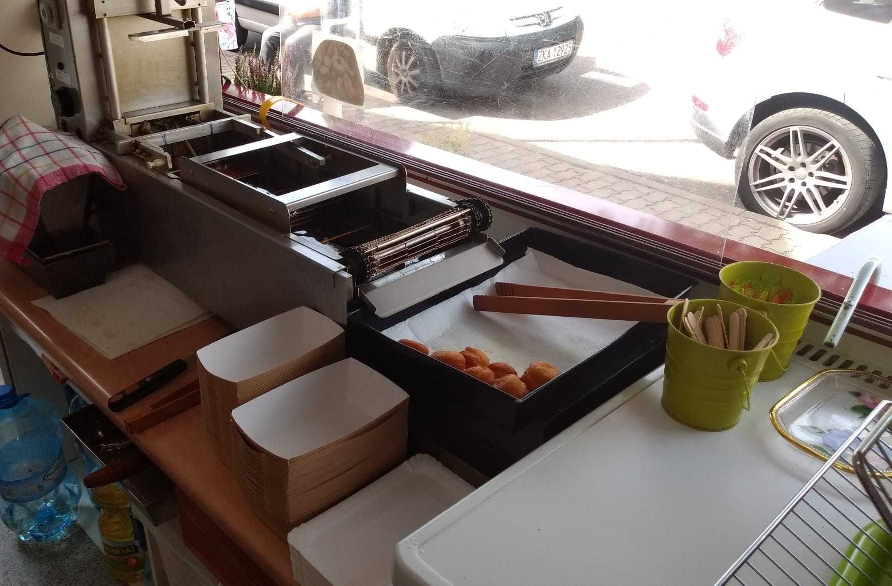 Przyczepa gastronomiczna z wyposażeniem !!!