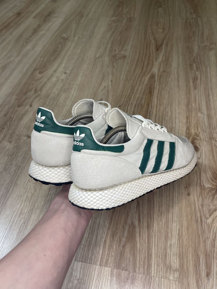 Кросівки Adidas Forest Grove