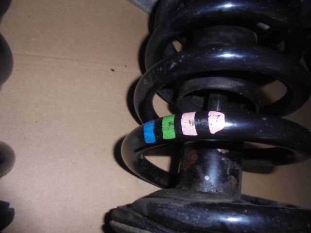 Amortyzatory sprężyny przód Audi A4 B6 2.0 ALT
