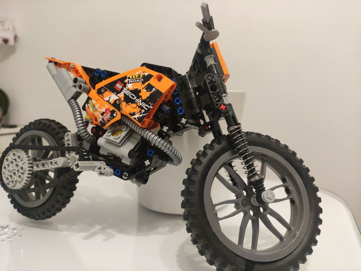 Klocki LEGO motocykl technic