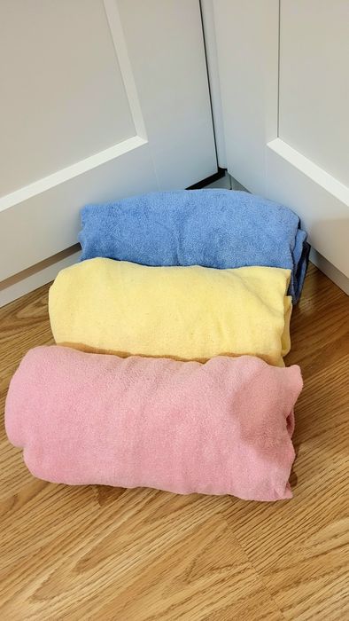 Prześcieradło frotte z gumką pastelowe 3 sztuki