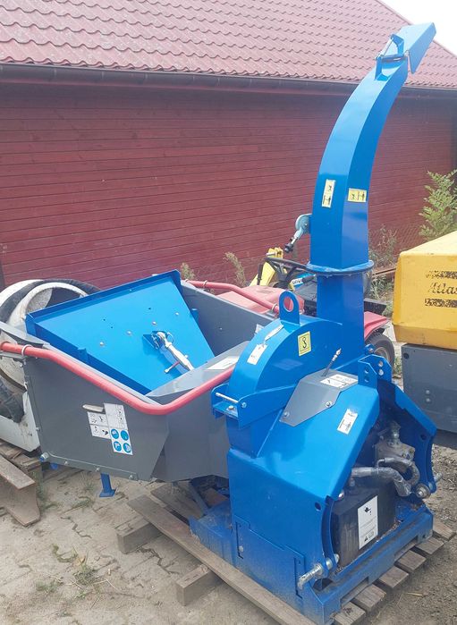 Rozdrabniacz ogrodowy ogrodniczy rębak Mikann WC52R