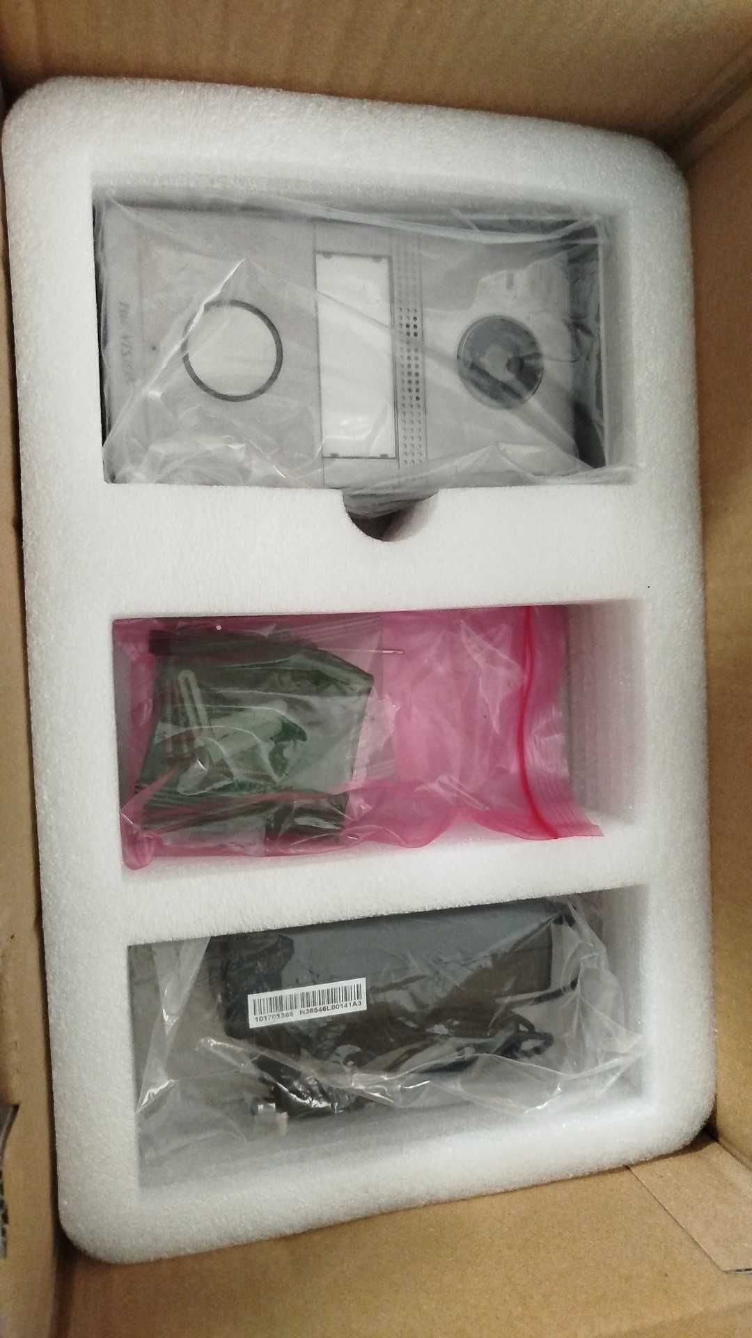 Hikvision DS-KIS101-P/Surface
