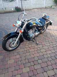 Honda shadow Vt 750 C2