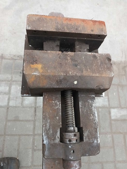 Imadło maszynowe solidne
