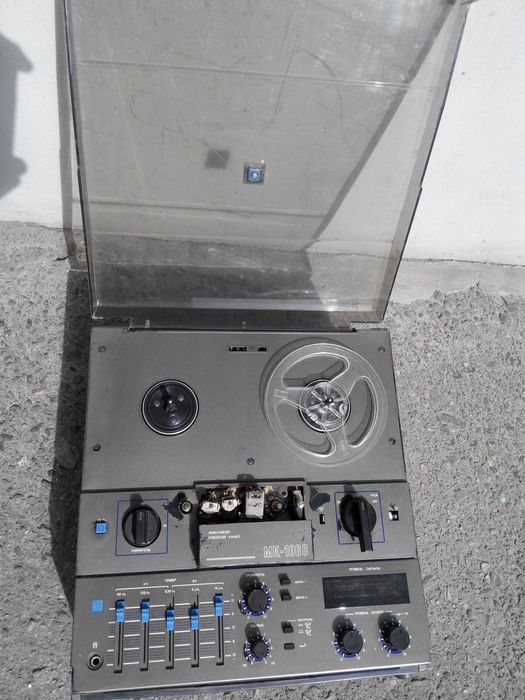 Продам бабинный магнитофон