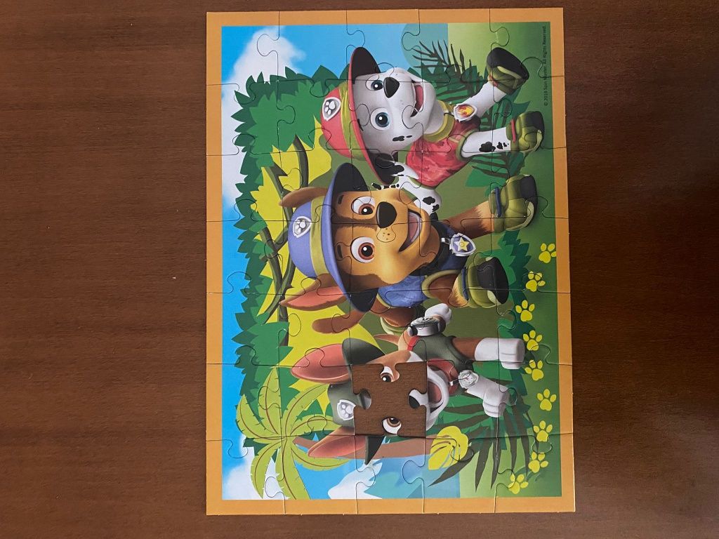 PUZZLE 4w1 Psi Patrol stan bdb! 207 elementów trefl