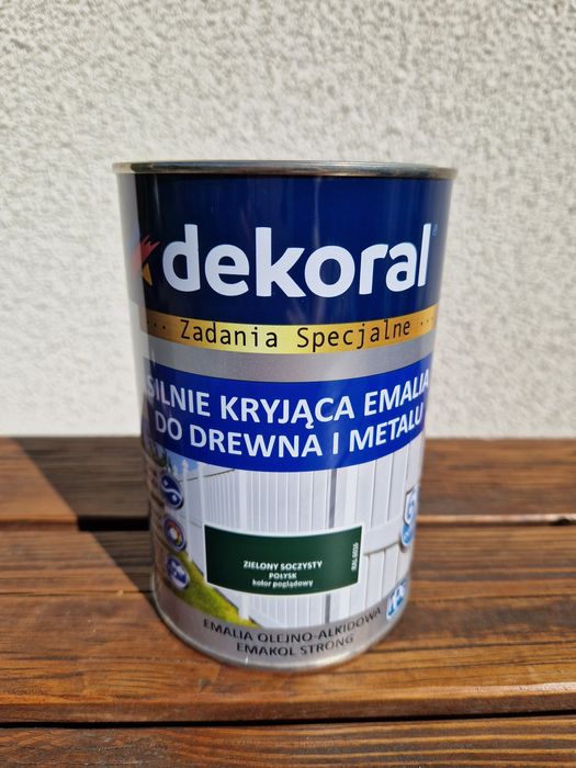 NOWE Puszki z farbą Dekoral, drewno, metal, farba, emalia 0,9l