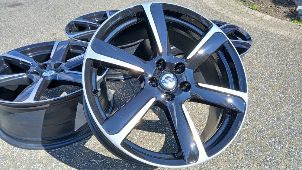 19"  Volvo oryginal V90 S90 5x108 8j et42  XC60 XC90 XC40 S60  Idealne