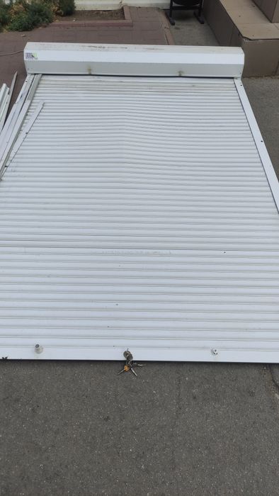 Продам роллеты  новые и б/у ,комплектующие новые и б/у.