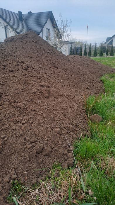 Ziemia ogrodowa, ziemia siana,  humus siany, czarnoziem